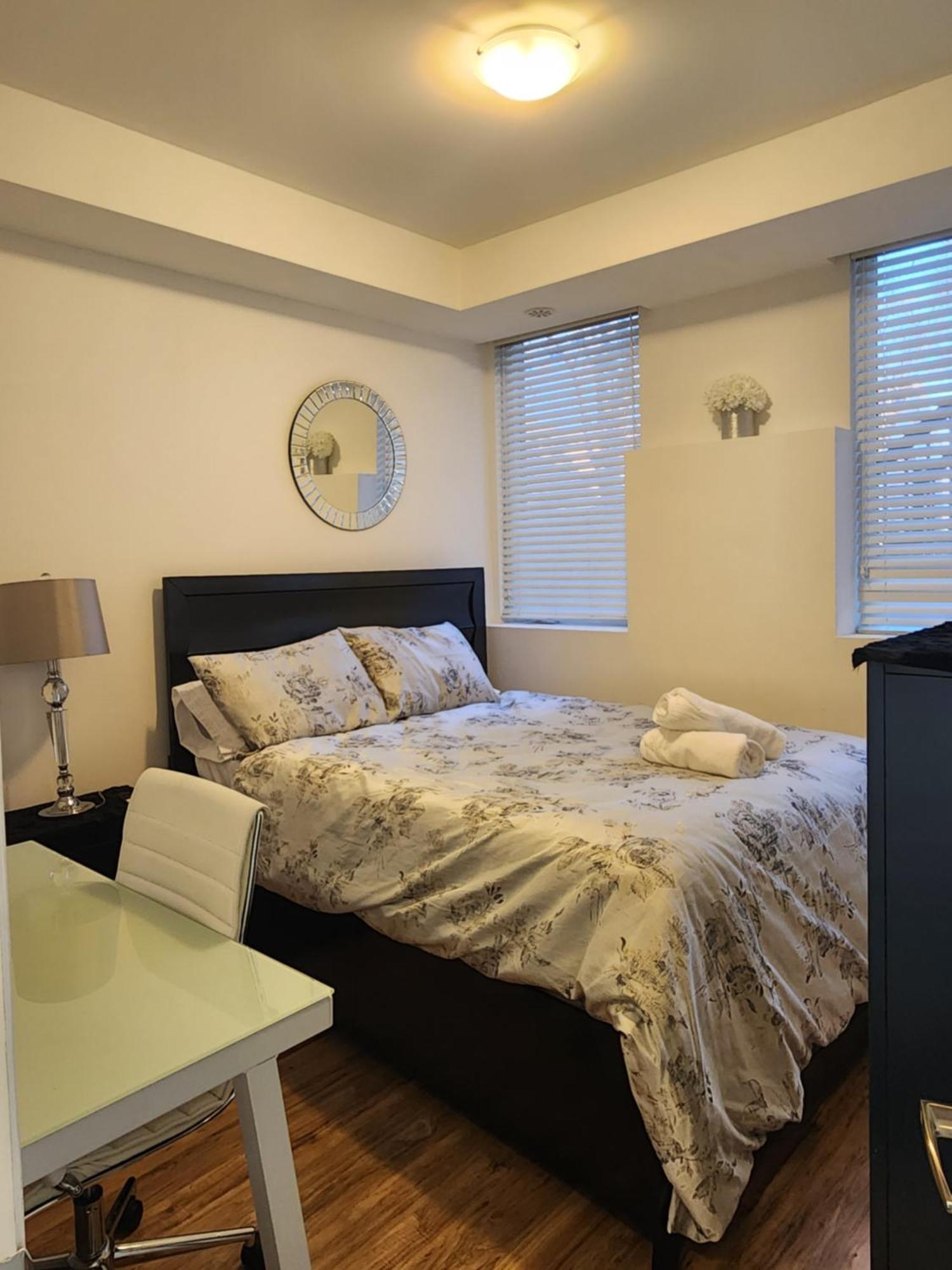 Beautiful Townhouse Near Yorkdale Mall, Wilson Subway Apartment Toronto Exterior foto